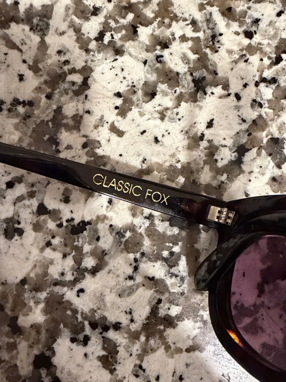 Wildfox sunnies classic fox blue green shades sunglasses